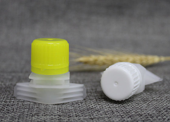 Naar maat gemaakte 16mm Plastic Spuitenkappen voor Vloeibare Zak met Veiligheidsring