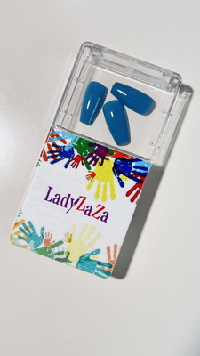32 stuks per doos Charming Trapezium Draagbare valse nagels Druk op het vierkant hoofd Volledige dekmantel Afneembare afgewerkte nagels