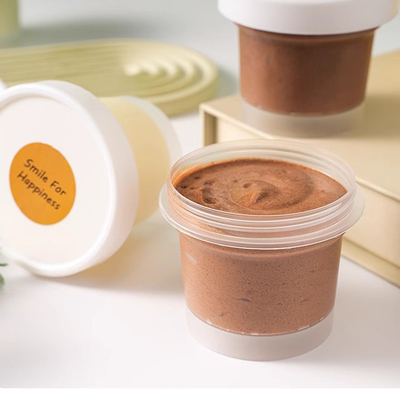 100 ml 200 ml groene thee avocado ijs mousse beker bevroren room sneeuw gras modder film blikken