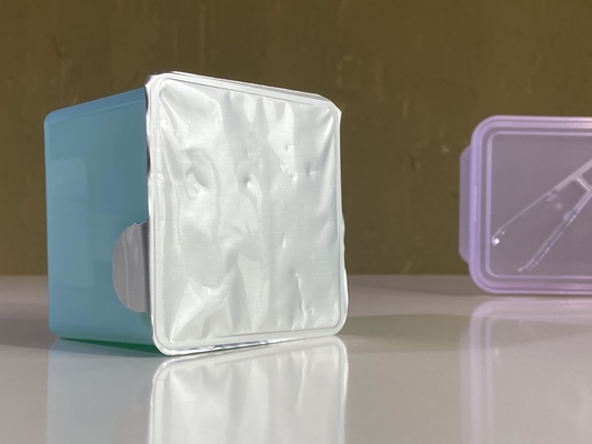 Plastic cosmetische potten voor katoenplaten en natte doekjes