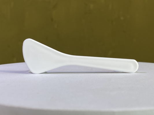 Witte of op maat gemaakte 82 mm PP-spatula voor cosmetische crème