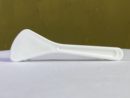 Witte of op maat gemaakte 82 mm PP-spatula voor cosmetische crème