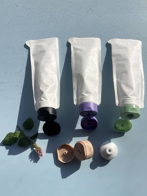 Een revolutie in cosmetische verpakkingen met spout pocket tubes betaalbaar aanpasbaar en veelzijdig