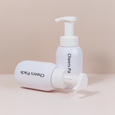 Groothandel 200 ml 300 ml 400 ml 500 ml Cosmetische PET-schuimreiniger Gezichtsschuimpomp Zeepfles