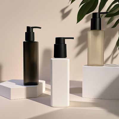 PET-plastic vierkantfles met drukpompverzegeling voor cosmetische verpakkingen voor persoonlijke verzorging in aangepaste kleuren