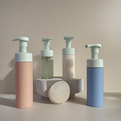 100 ml 120 ml 160 ml Plastic Cosmetic Flask PET Flask voor Shampoo Lotion Lichaamswas met perspomp en aangepaste kleur