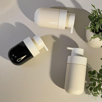 Dikke Ronde Vorm PET Cosmeticafles met Drukpomp en Aangepaste Kleur Zeefdruk voor Schoonheidsverpakking